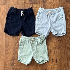 Bundle of 3 toddler shorts, Old Navy, size 2T